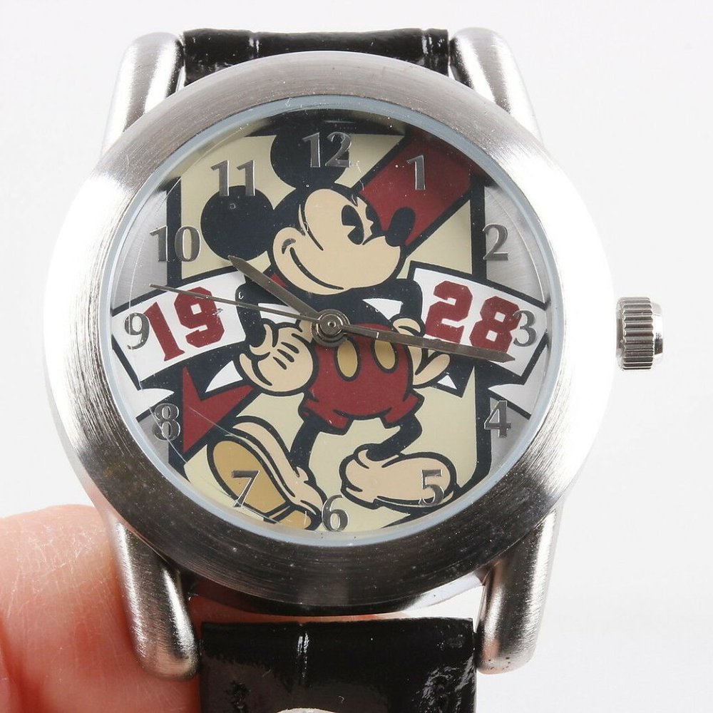 NEW 70th ANNIVERSARY DISNEY MICKEY MOUSE WATCH LIMITED RELEASE WATCH